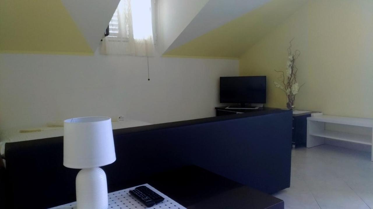 Apartment Antun